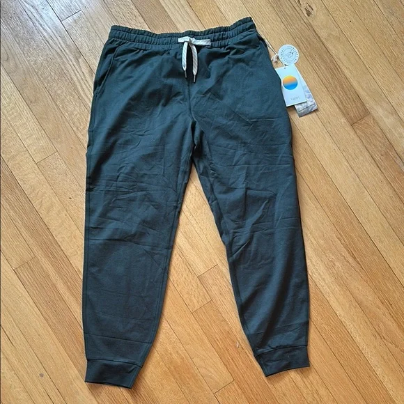 NWT Vuori performance Jogger- Aspen Heather - Picture 1 of 4